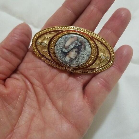 vintage broach lot of 2 estate sale find - Picture 8 of 11